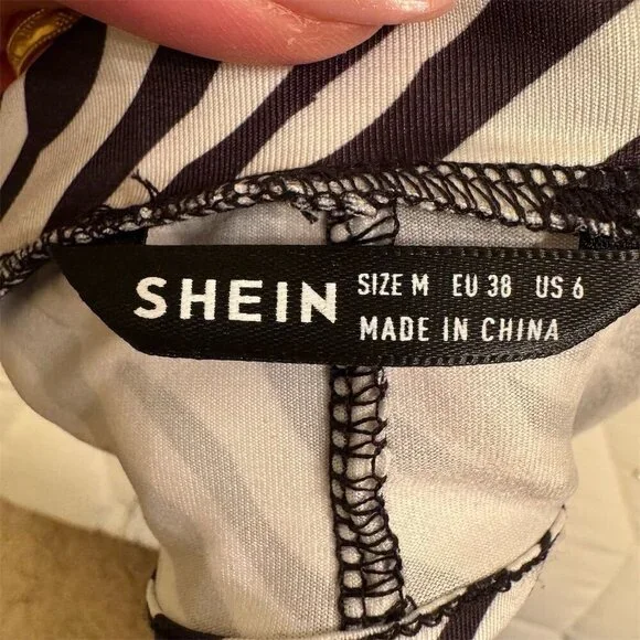 Shein Women's Zebra Print Backless Long Sleeve Crop Top Size M 6 New - Picture 3 of 5